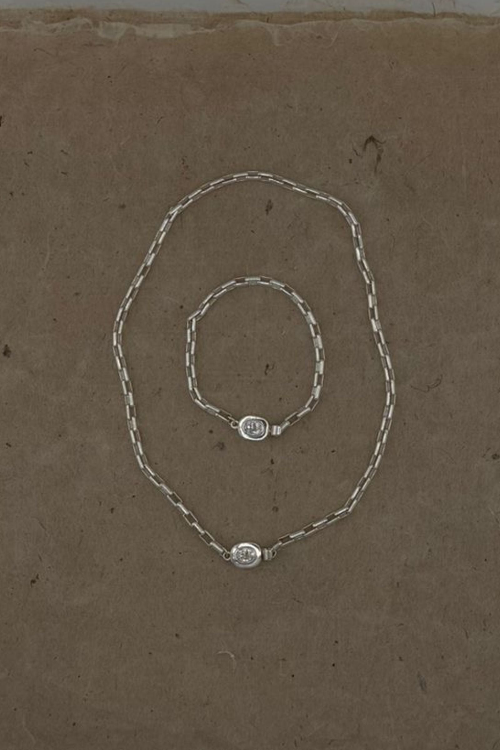 Choker no.1 Boxy crystal-clasp