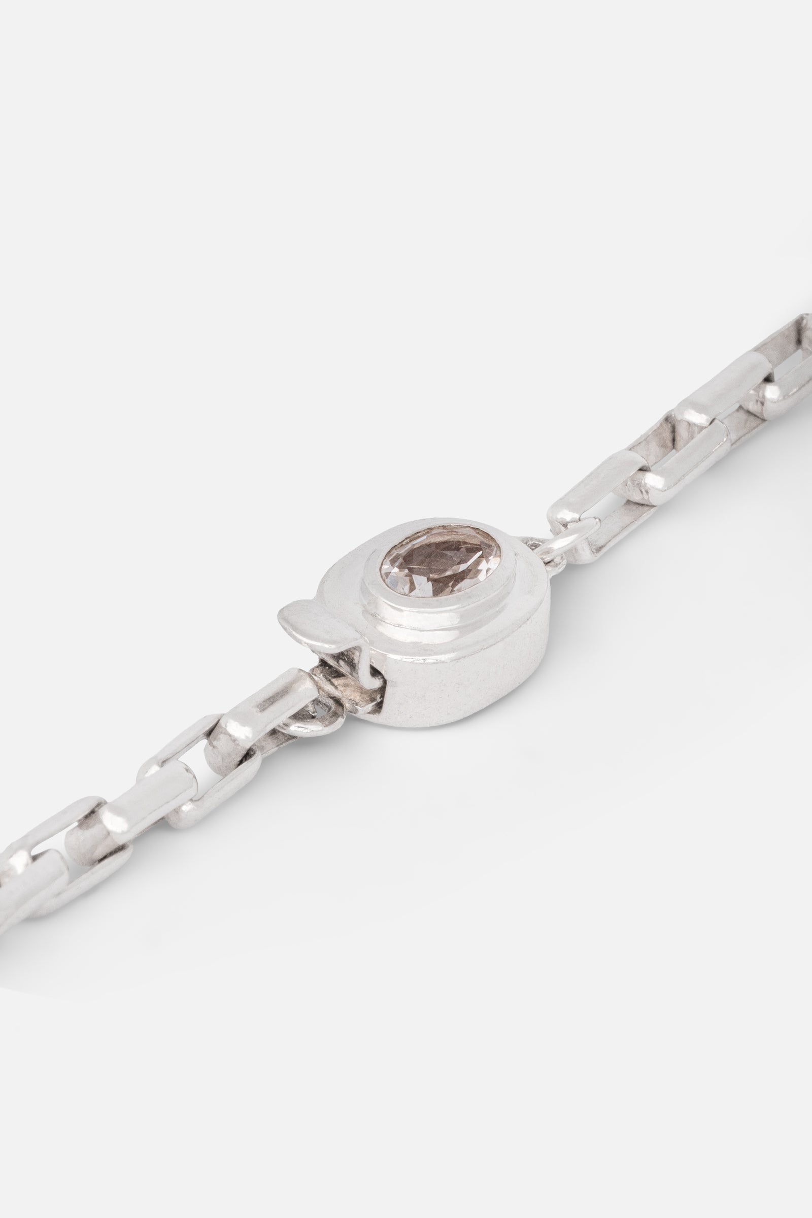Choker no.1 Boxy crystal-clasp