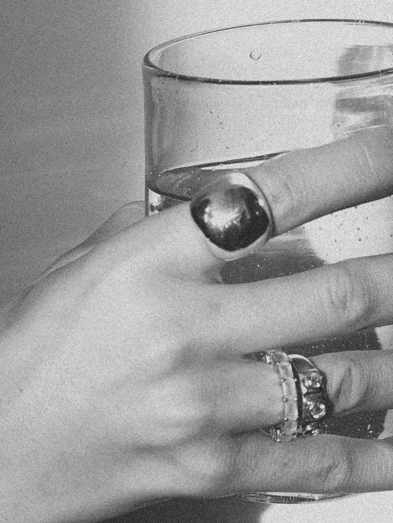 Ring no.5 White Agate Eternity
